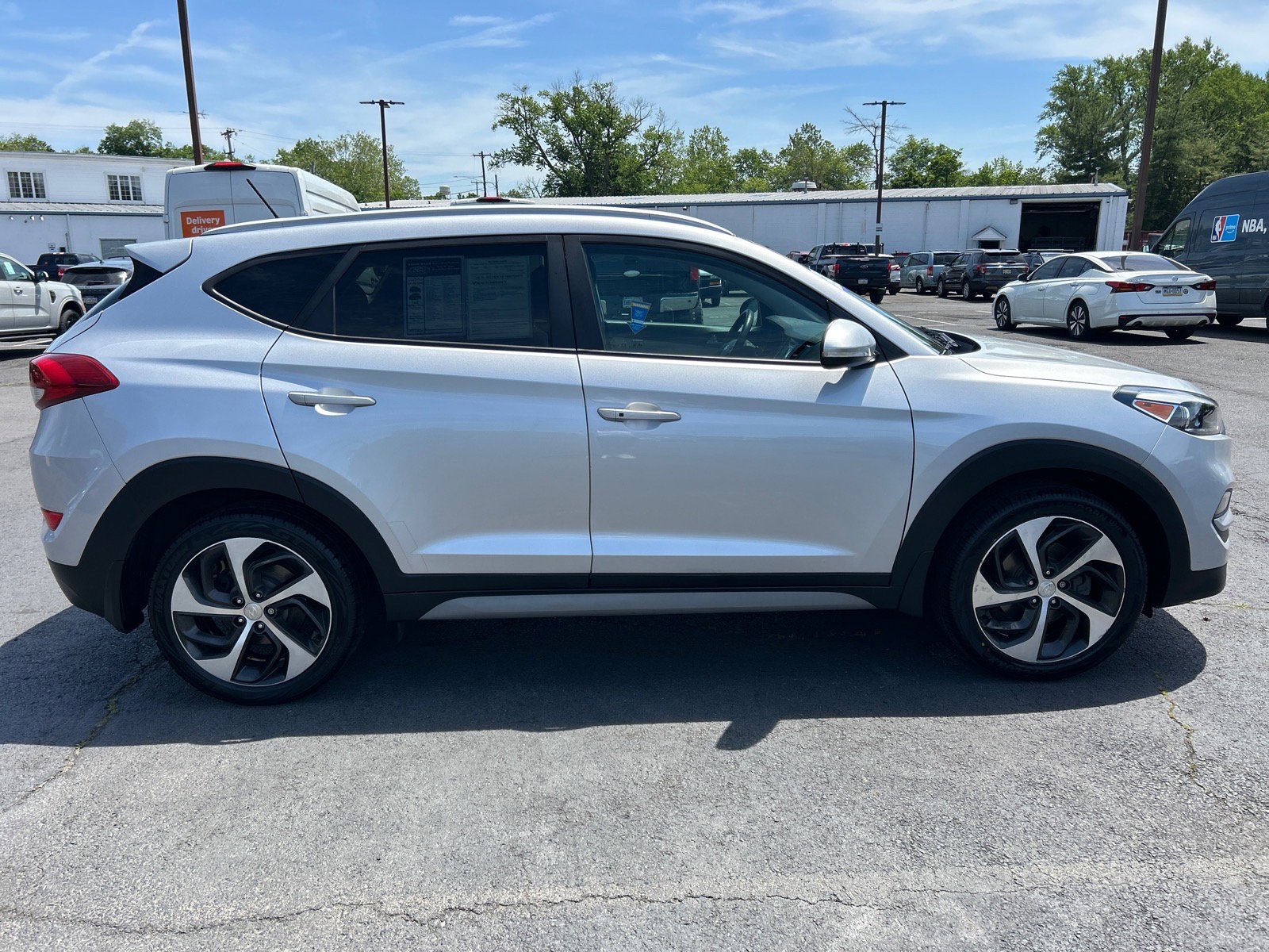 Used 2017 Hyundai Tucson Sport w/ Cargo Package AWD/4WD image 17