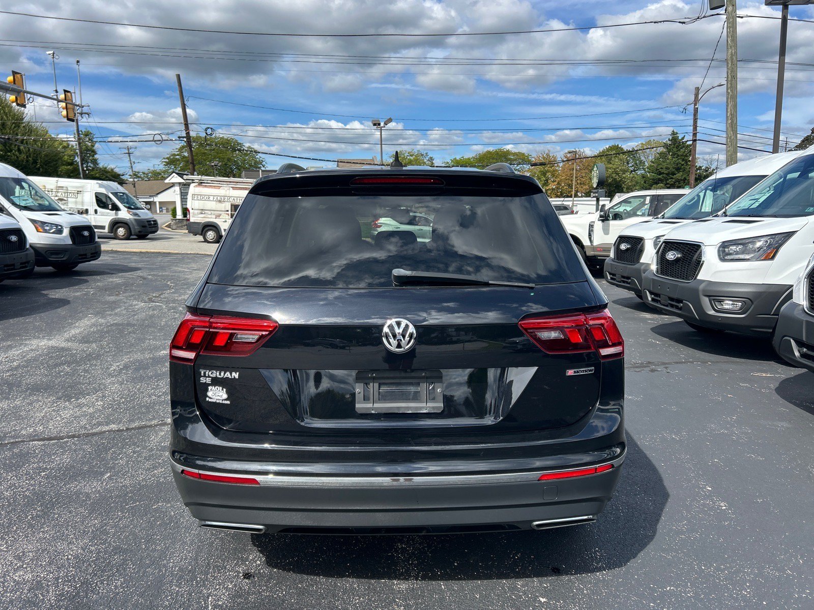 Used 2020 Volkswagen Tiguan SE w/ Panoramic Sunroof Package AWD/4WD image 13