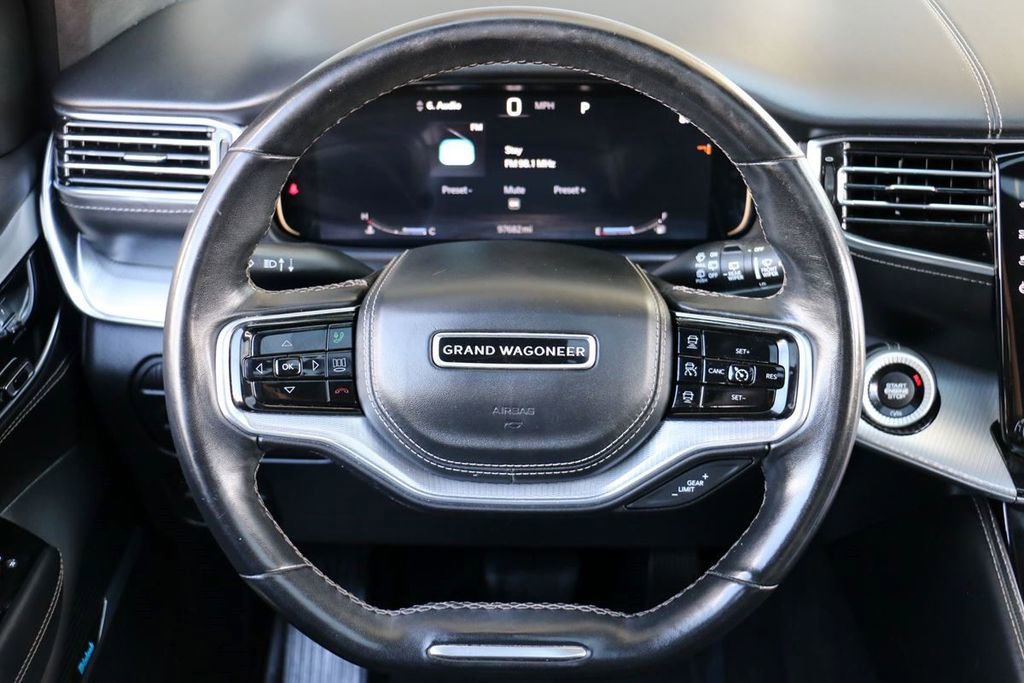 Used 2022 Jeep Grand Wagoneer Series II AWD/4WD image 26