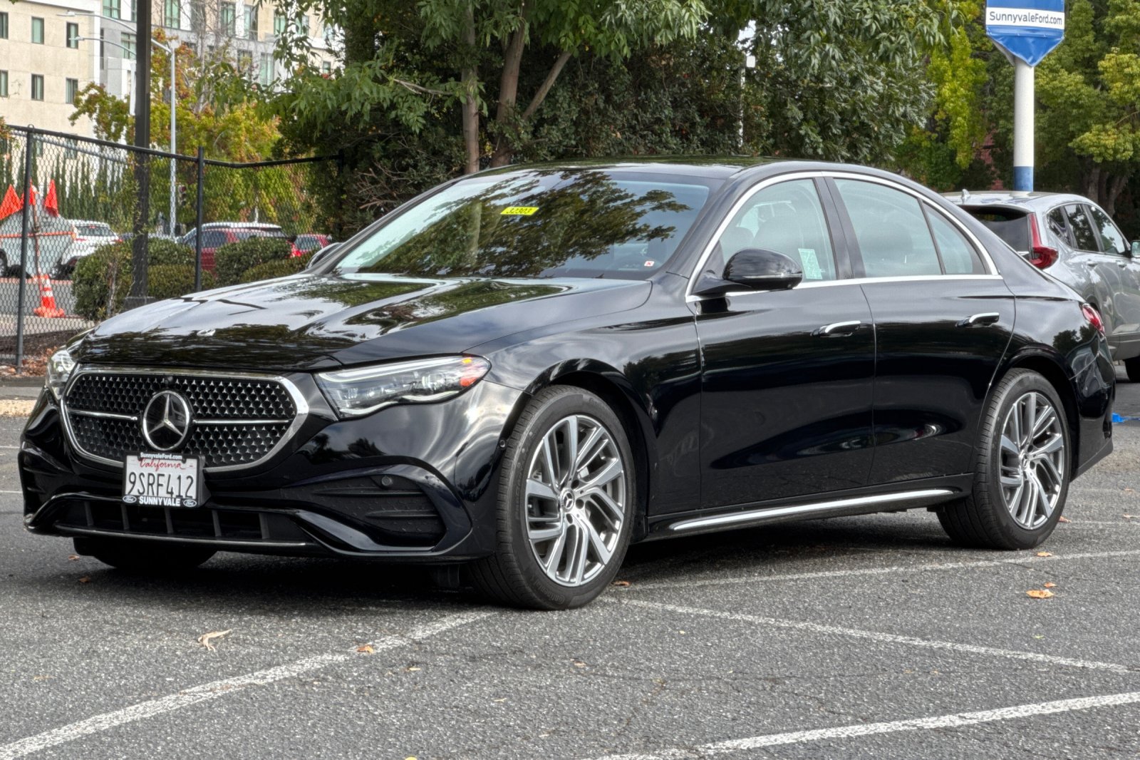 Used 2024 Mercedes-Benz E 350 4MATIC Sedan w/ Driver Assistance Package image 8