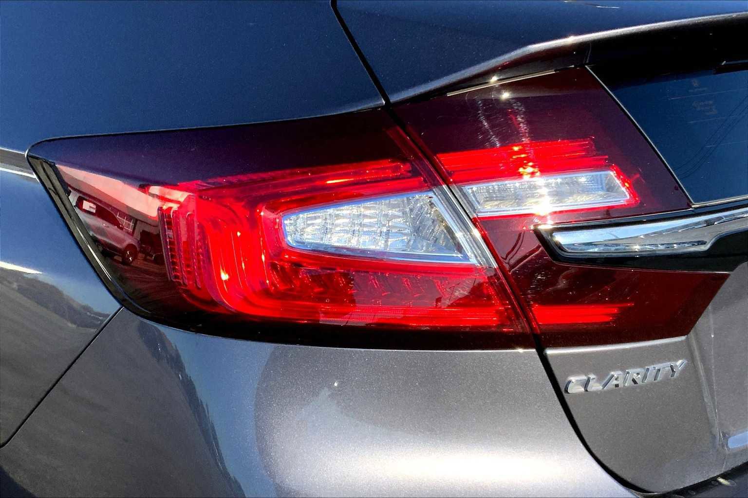 Used 2018 Honda Clarity Plug-In Hybrid image 26