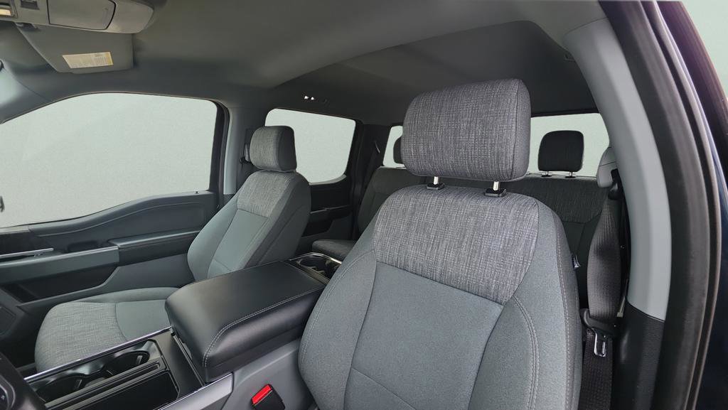 Certified 2022 Ford F150 XLT w/ Equipment Group 302A High image 18