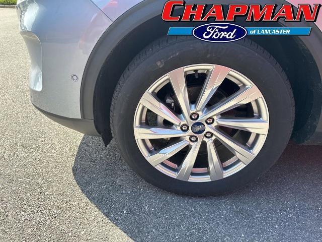 Certified 2022 Ford Escape Titanium w/ Titanium Elite Package AWD/4WD image 2