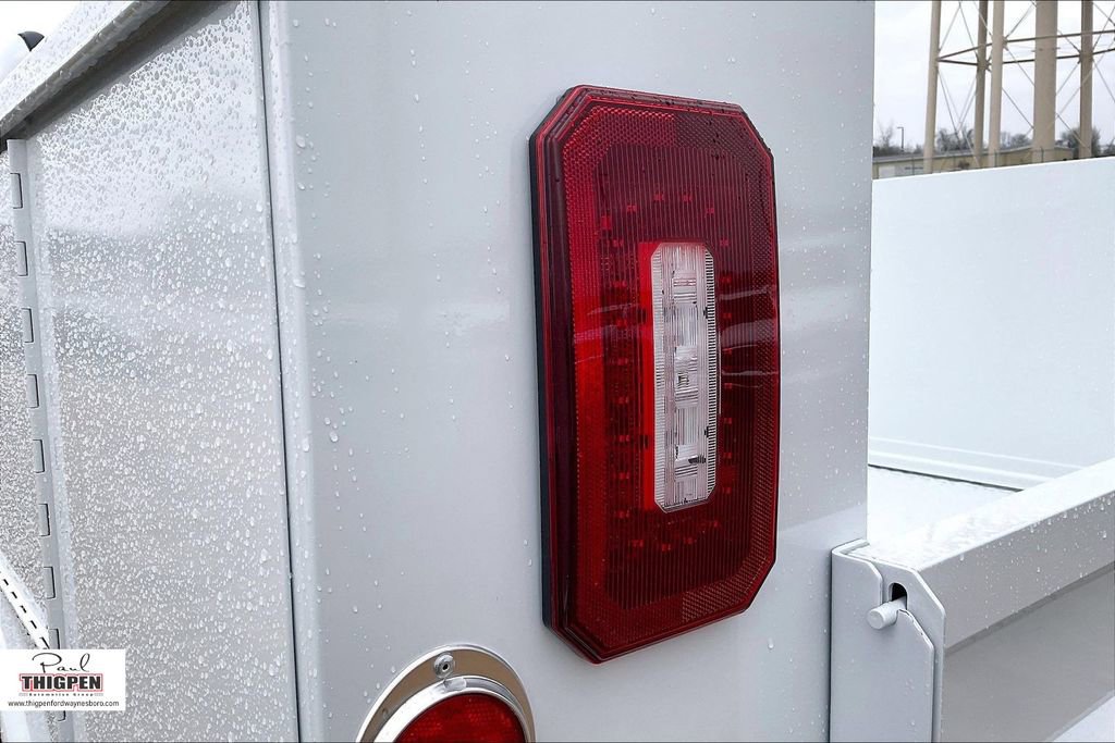 Certified 2025 Ford F250 XL w/ XL Chrome Package image 30