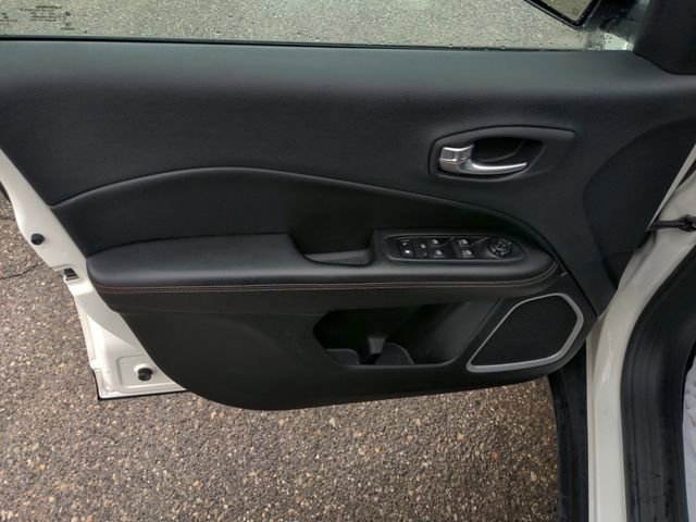 Used 2019 Jeep Compass Limited image 19