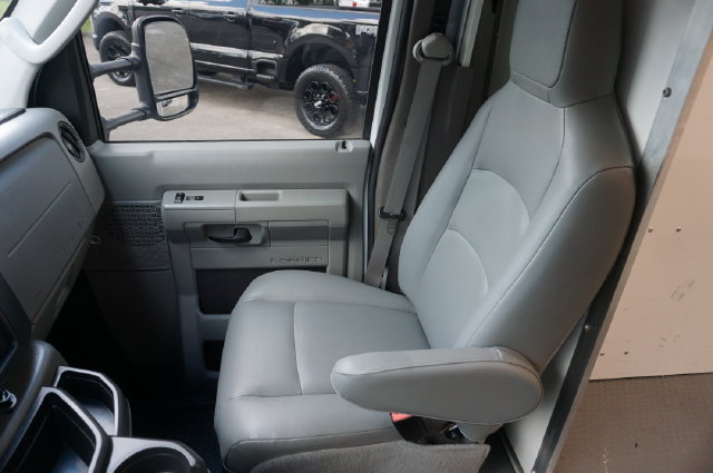 Certified 2024 Ford E-350 and Econoline 350 Super Duty w/ Power Windows & Locks Group RWD image 31