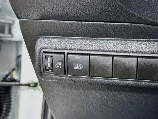 Used 2023 Toyota Corolla LE FWD image 25