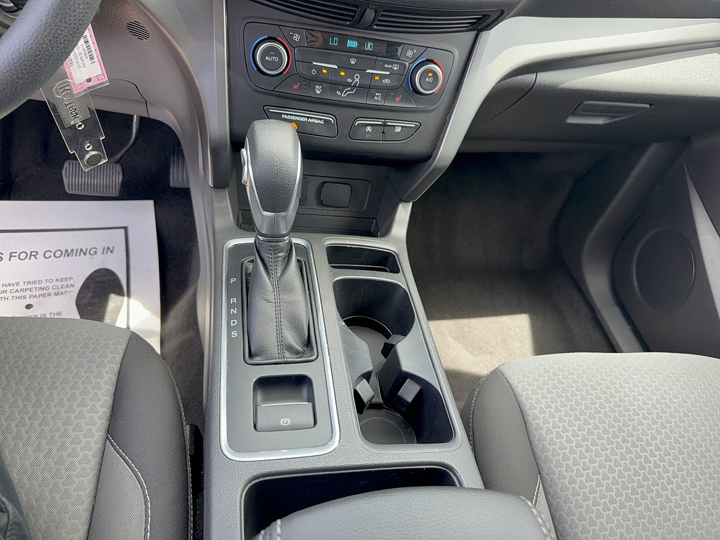 Certified 2018 Ford Escape SE w/ SE Sync 3 Package FWD image 24