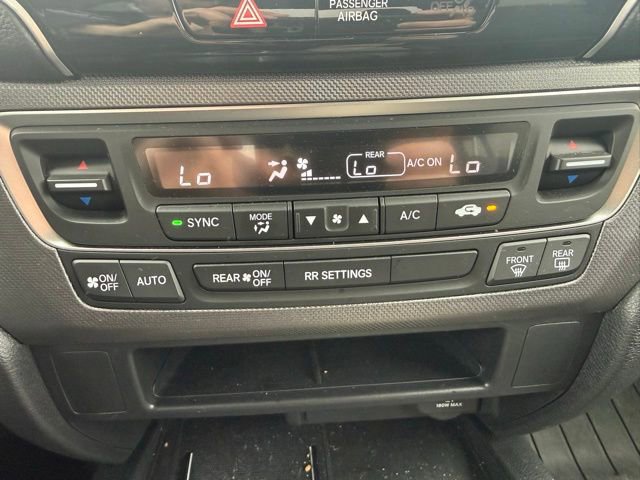 Used 2025 Honda Ridgeline Sport image 15