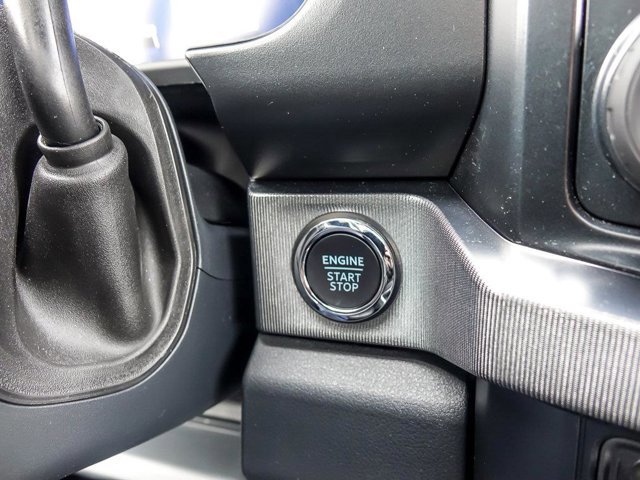 Certified 2025 Ford F250 Platinum AWD/4WD image 21
