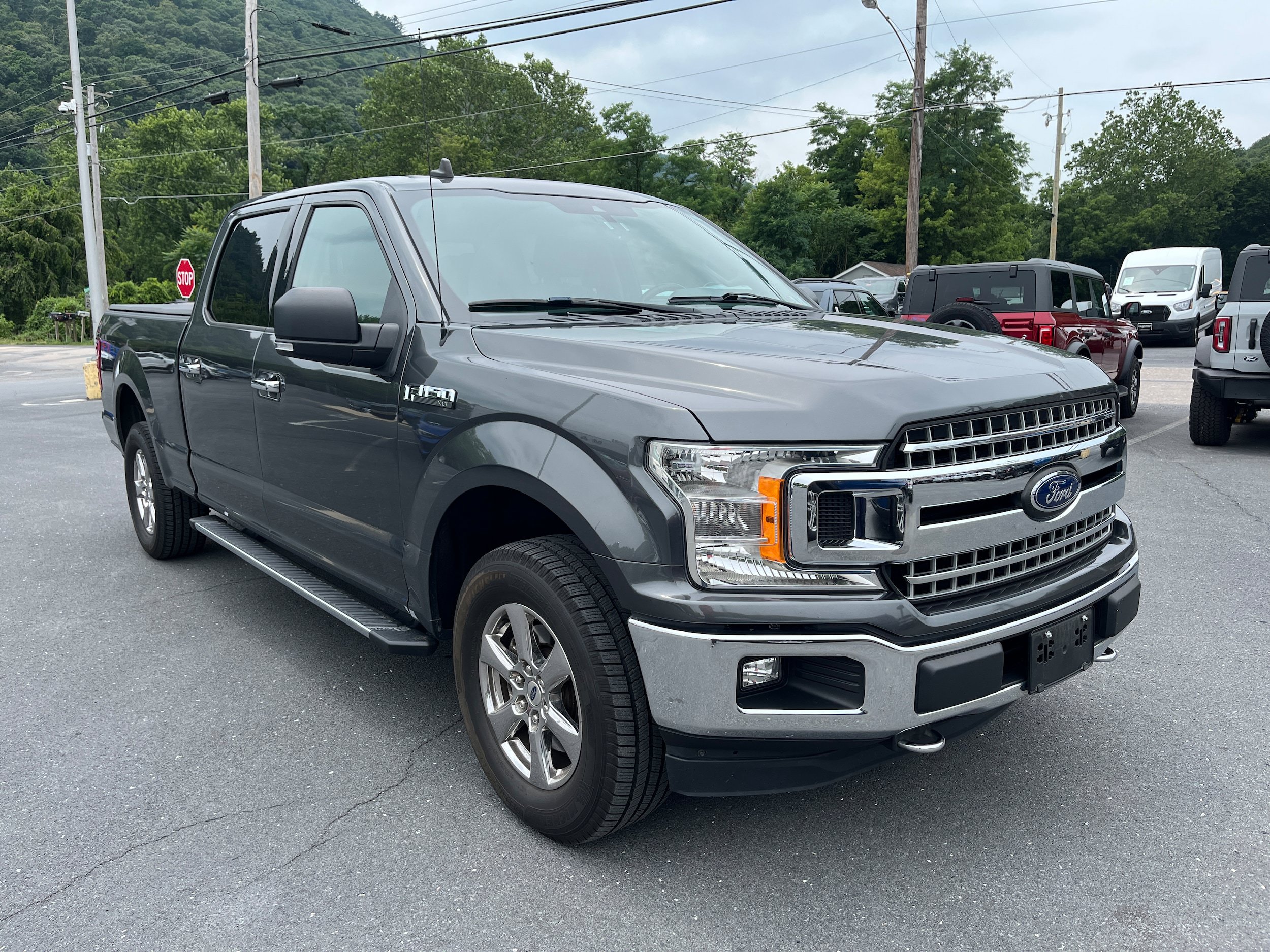 Certified 2019 Ford F150 XLT w/ Equipment Group 302A Luxury AWD/4WD image 4