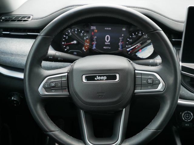 Used 2022 Jeep Compass Latitude AWD/4WD image 17