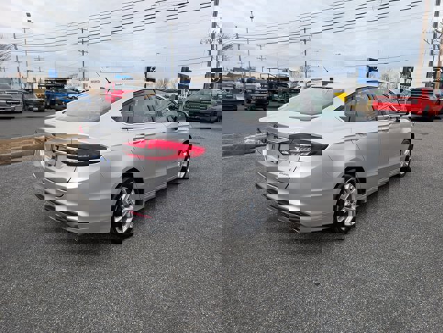 Certified 2018 Ford Fusion S image 5