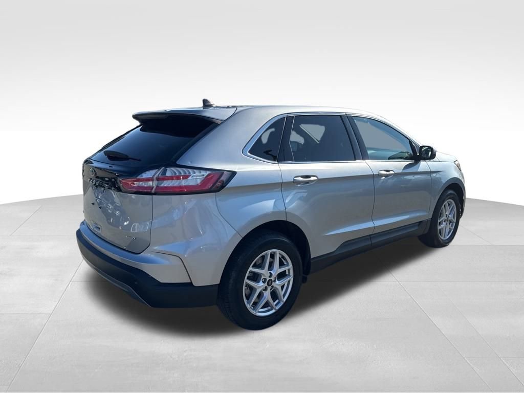 Certified 2024 Ford Edge SEL image 6