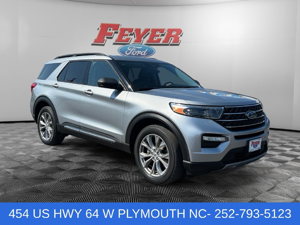 Certified 2023 Ford Explorer XLT w/ Equipment Group 202A AWD/4WD image 7