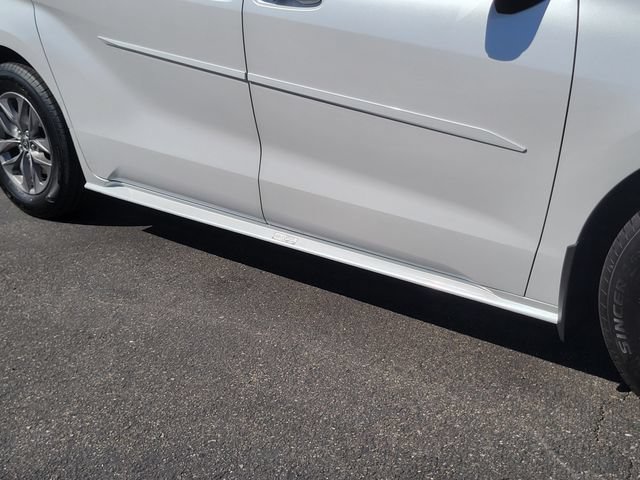 Used 2025 Toyota Sienna XLE w/ XLE Plus Package AWD/4WD image 7