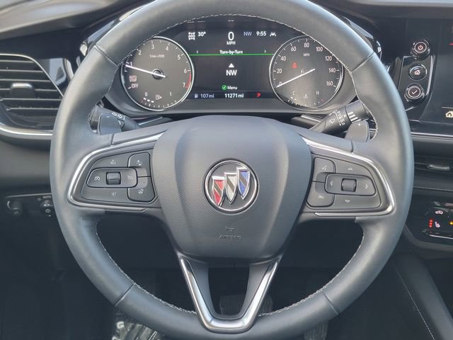 Used 2023 Buick Envision Essence image 32