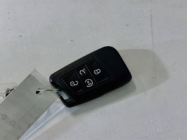Used 2024 Volkswagen Tiguan Wolfsburg Edition AWD/4WD image 34