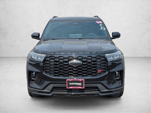 Certified 2025 Ford Explorer ST w/ Sun And Sound Package AWD/4WD video 2
