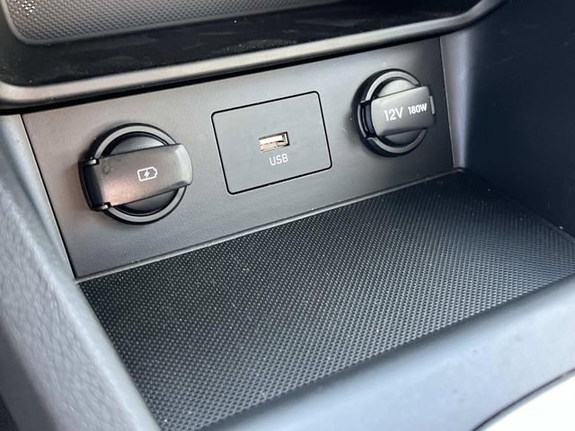 Used 2023 Hyundai Kona SEL image 33