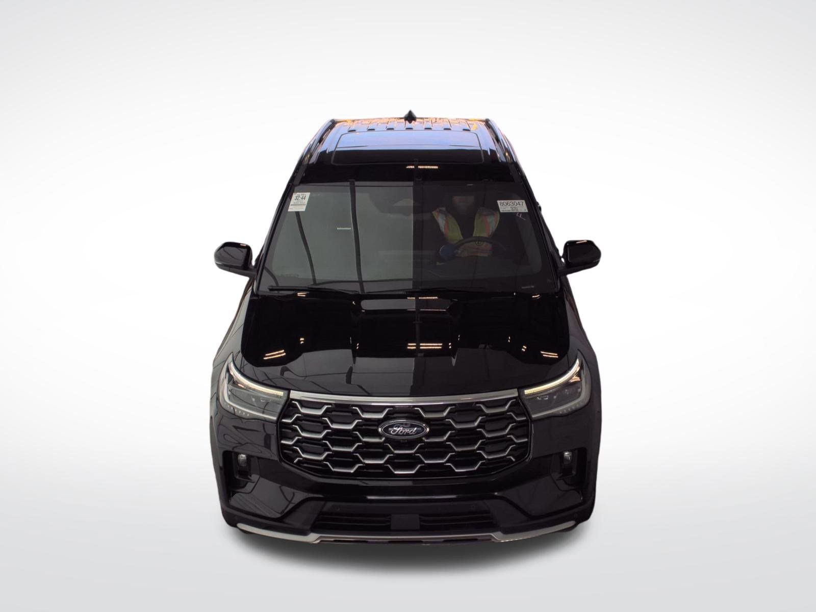 Certified 2025 Ford Explorer Platinum image 7