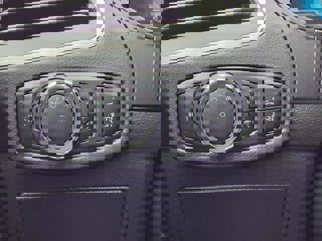 Certified 2024 Ford Edge SEL w/ Convenience Package image 21