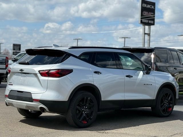 Used 2022 Chevrolet Blazer LT w/ Redline Edition FWD image 39