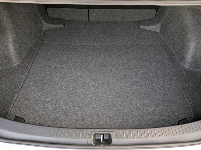 Used 2025 Toyota Corolla LE image 18