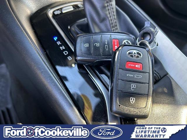 Used 2024 Toyota Corolla SE FWD image 29