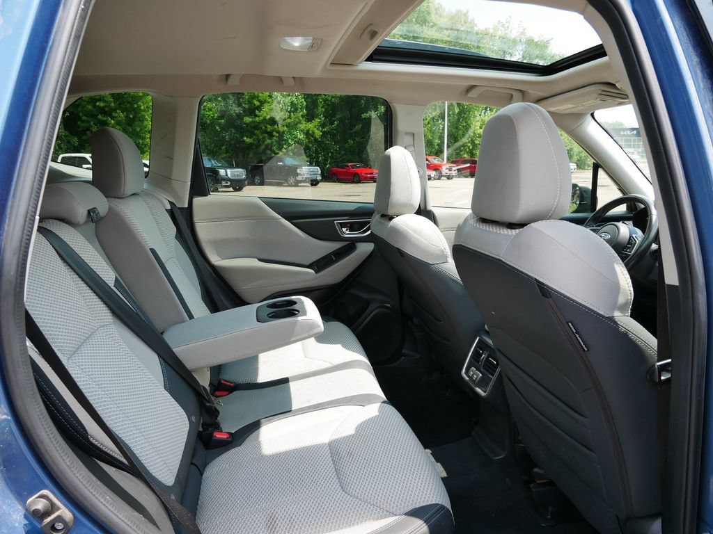 Used 2020 Subaru Forester Premium w/ Popular Package #1 AWD/4WD image 9