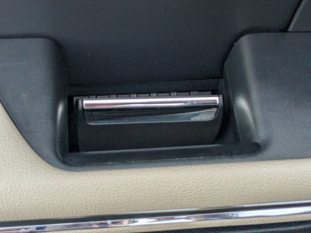 Certified 2024 Ford Expedition Max XLT image 15