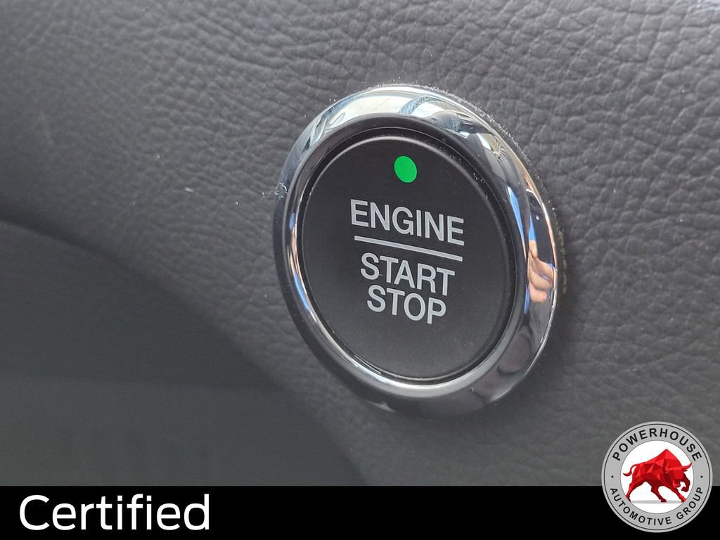 Certified 2018 Ford Edge Titanium FWD image 35