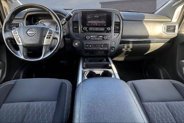 Used 2024 Nissan Titan SV w/ SV Convenience Package RWD image 8