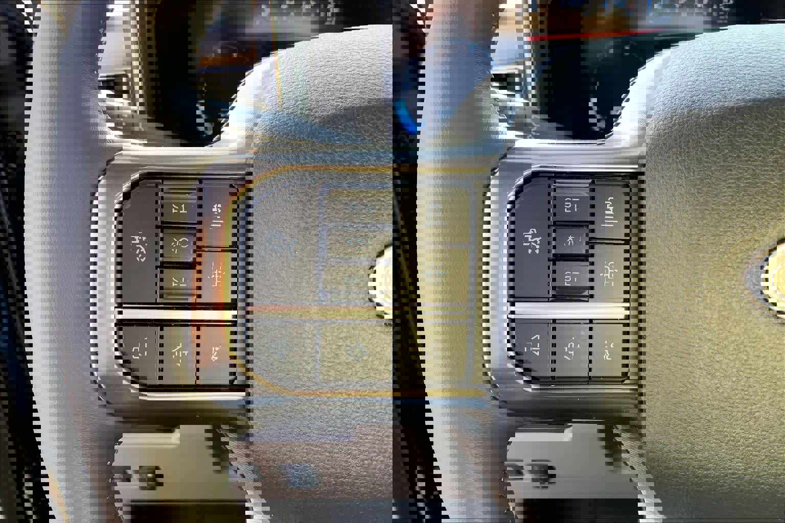 Certified 2026 Ford F350 Platinum w/ Platinum Plus Package image 23