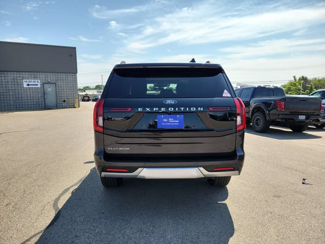 Certified 2026 Ford Expedition Platinum AWD/4WD image 4