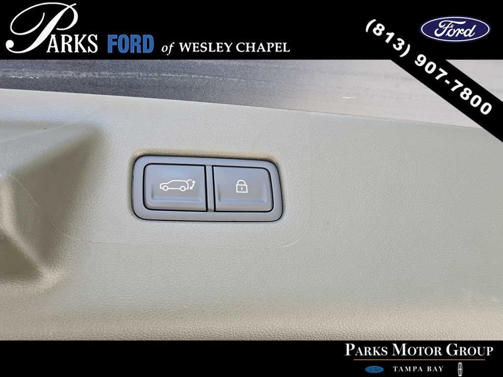 Used 2025 Hyundai Santa Fe Calligraphy AWD/4WD image 10