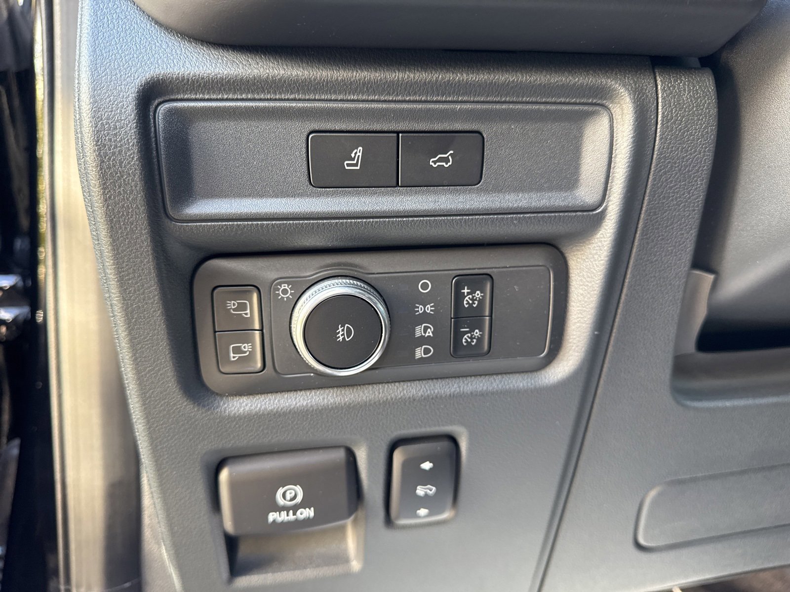 Certified 2022 Ford Expedition Platinum image 29