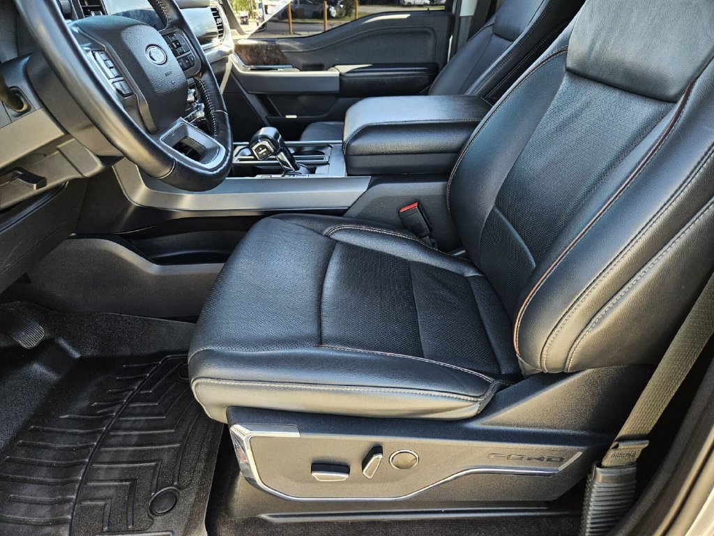 Certified 2021 Ford F150 Lariat w/ FX4 Off-Road Package AWD/4WD image 19