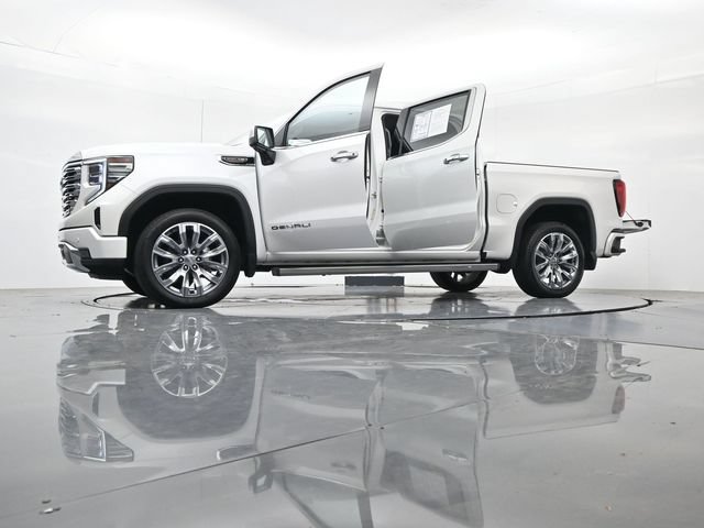 Used 2023 GMC Sierra 1500 Denali w/ Denali Reserve Package AWD/4WD image 64
