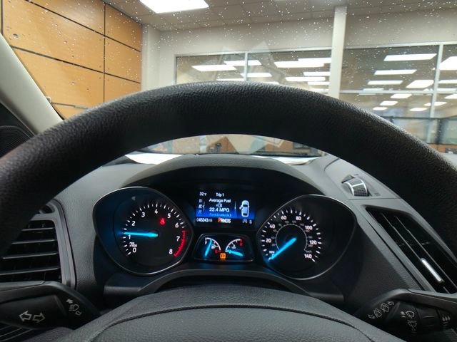 Certified 2018 Ford Escape SE w/ SE Sync 3 Package image 14