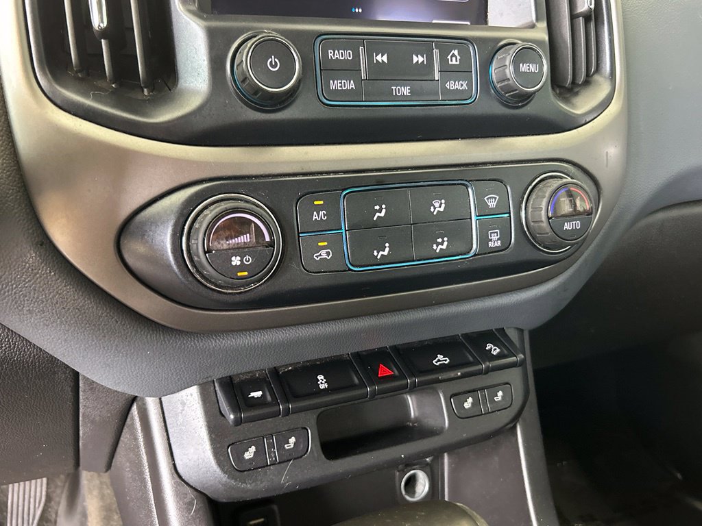 Used 2017 Chevrolet Colorado Z71 RWD image 35