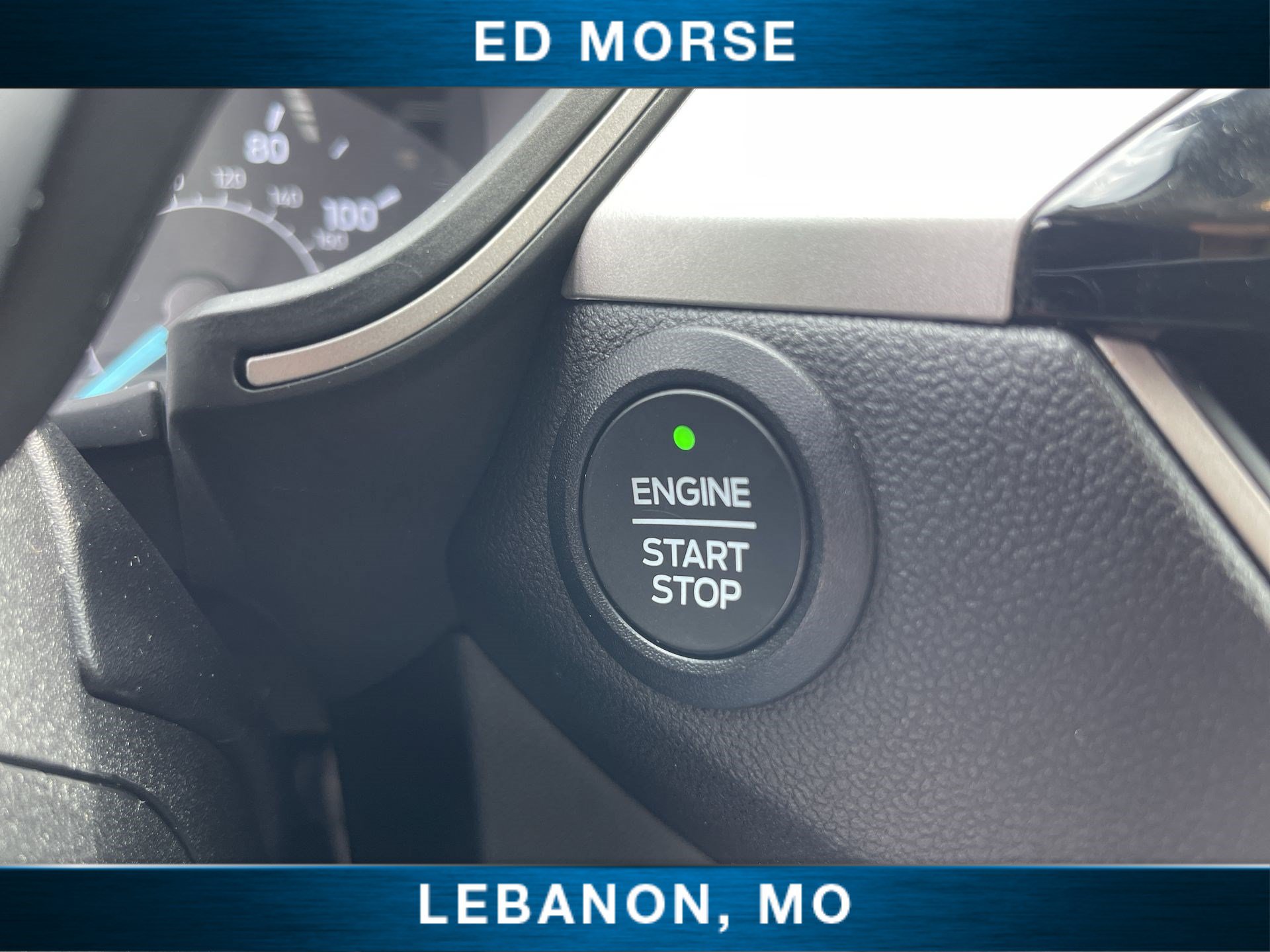 Certified 2022 Ford Escape SE w/ Cold Weather Package AWD/4WD image 16