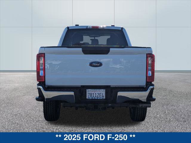 Certified 2025 Ford F250 XLT image 3