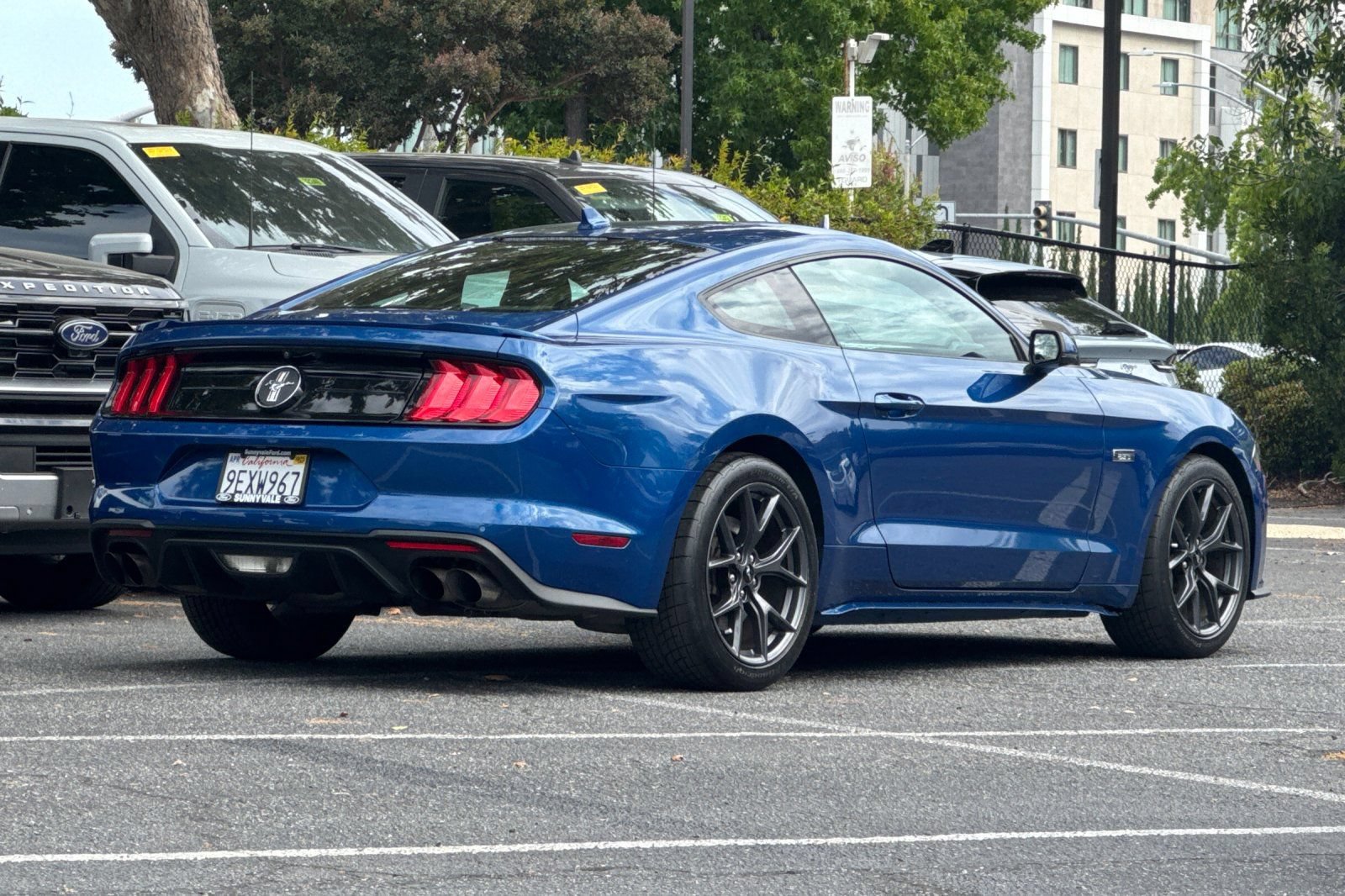Certified 2022 Ford Mustang Premium w/ 2.3L High Performance Package RWD image 4