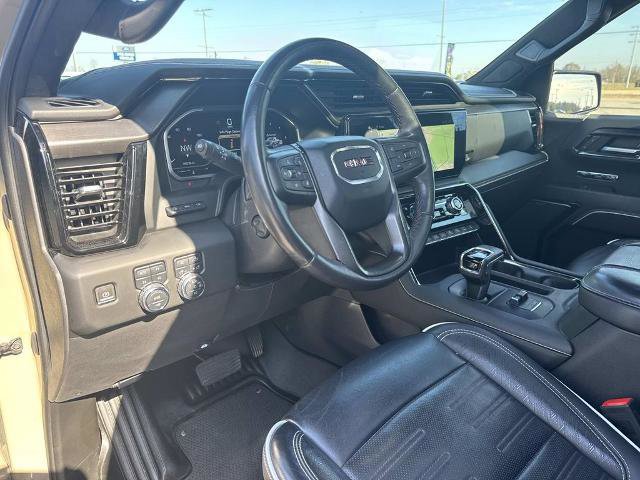 Used 2023 GMC Sierra 1500 AT4X image 17