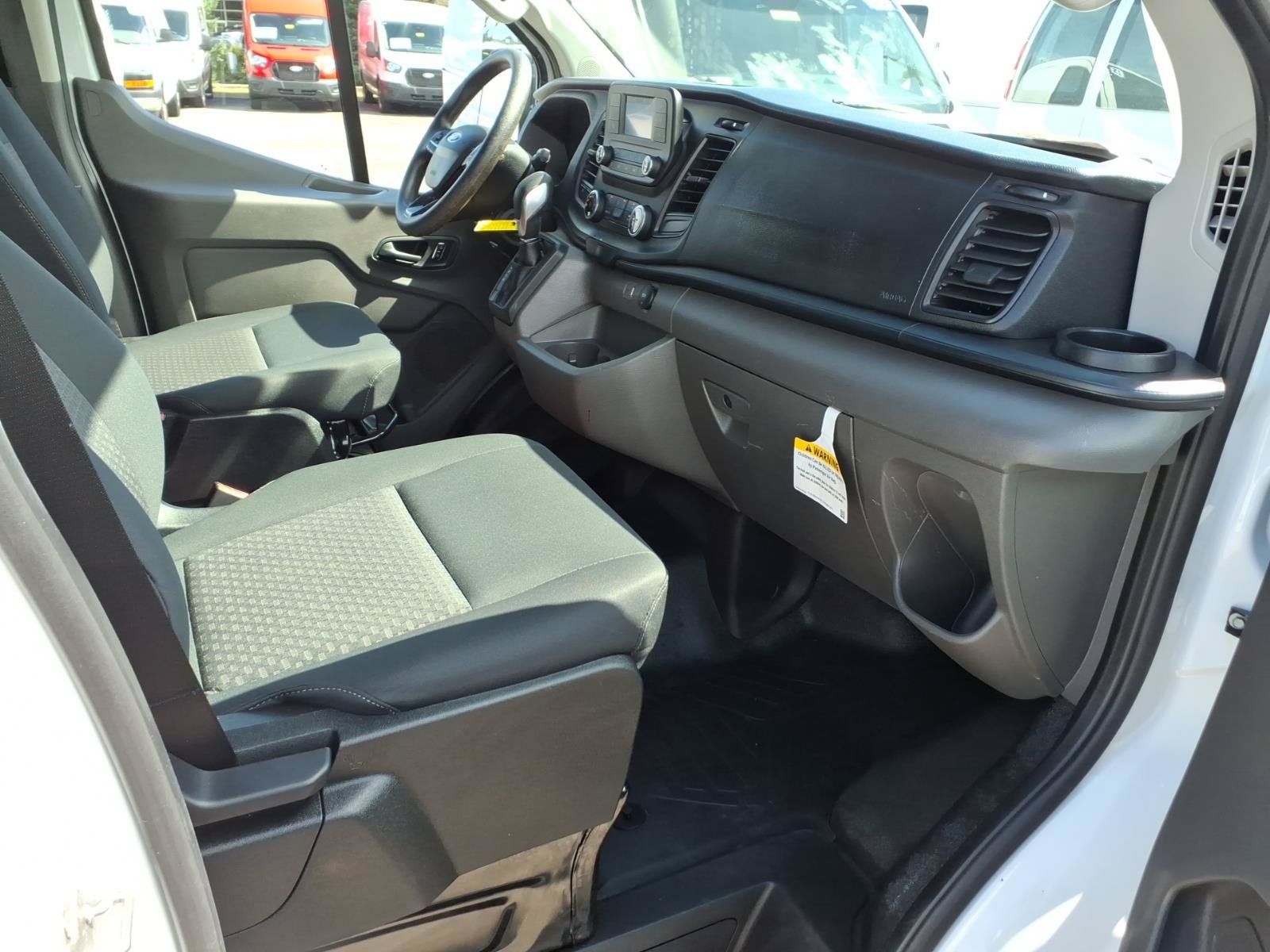 Certified 2025 Ford Transit 250 Low Roof w/ Exterior Upgrade Package RWD image 22
