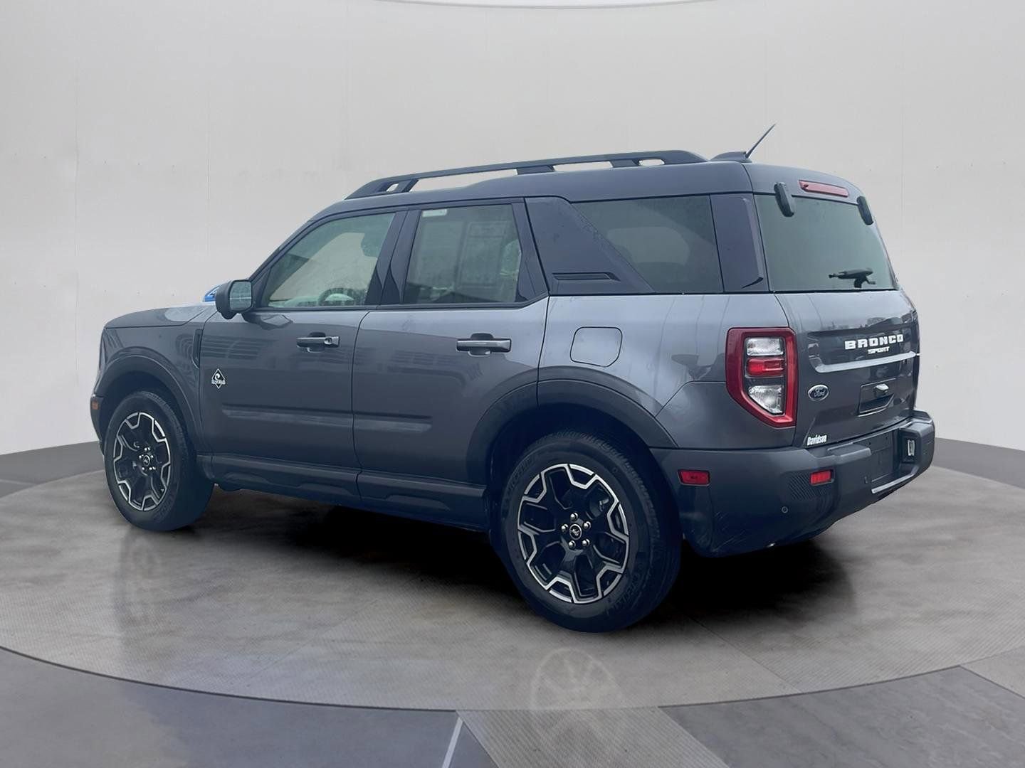Certified 2025 Ford Bronco Sport Outer Banks w/ Outer Banks Tech Package+ AWD/4WD image 3