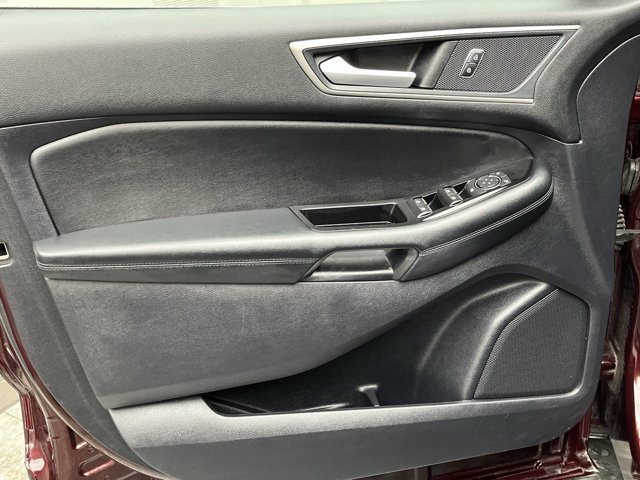 Certified 2020 Ford Edge SEL w/ Convenience Package AWD/4WD image 9