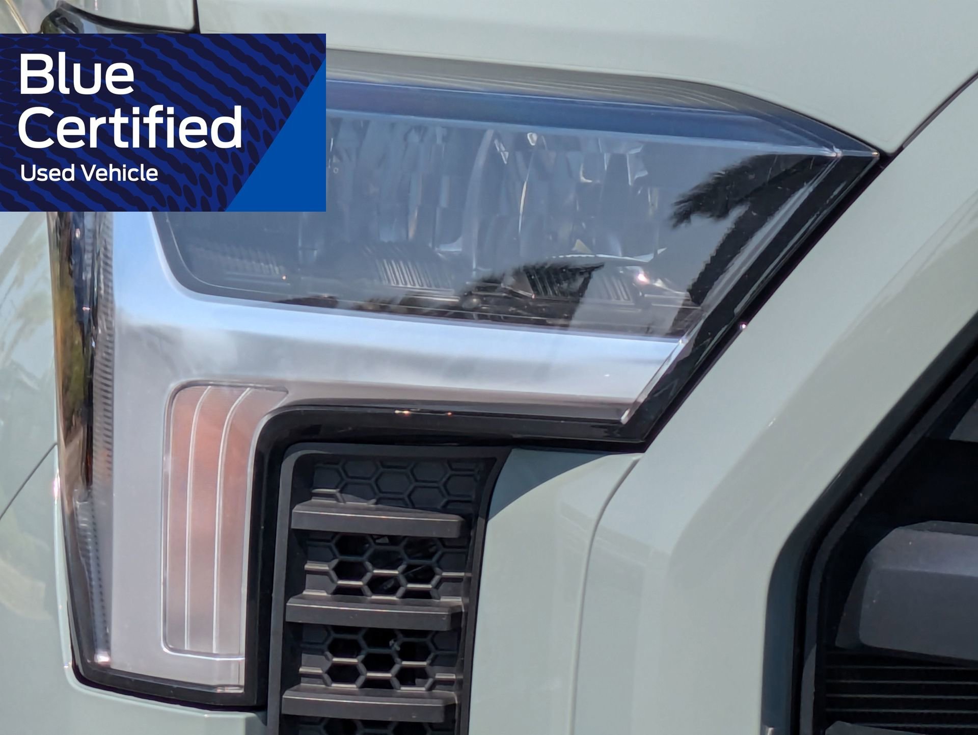 Used 2025 Toyota Tundra SR5 w/ SR5 Convenience Package AWD/4WD image 12