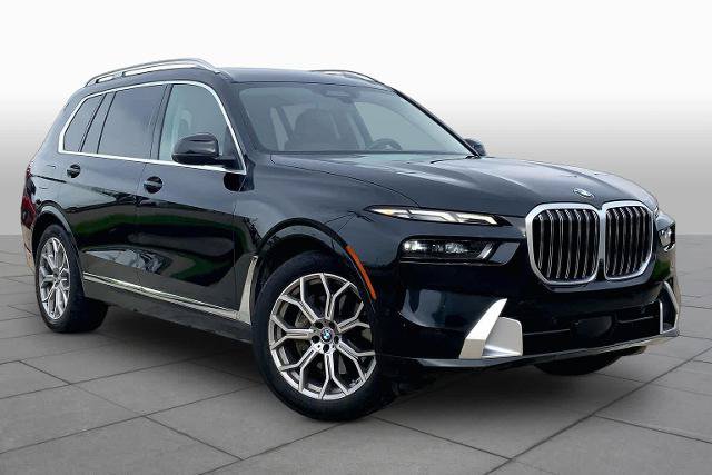 Used 2024 BMW X7 xDrive40i AWD/4WD image 3